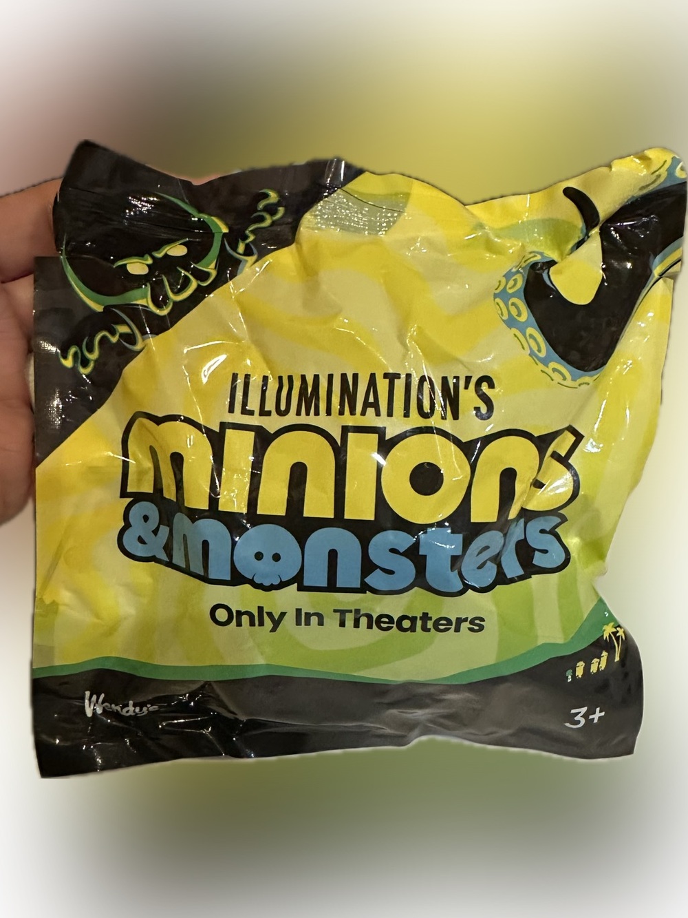 2026 WENDYS ILLUMINATIONS MINIONS & MONSTERS MOVIE KIDS MEAL TOY MINION SEALED